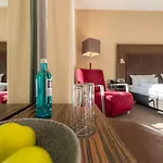 Herzogshof - Boutique-hotel Am Dom Otel