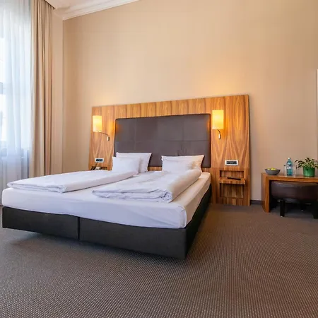 Готель Herzogshof - Boutique-hotel Am Dom