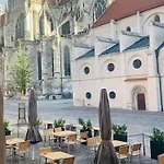Herzogshof - Boutique-hotel Am Dom 4* Regensburg
