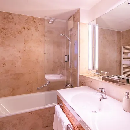 Otel Herzogshof - Boutique-hotel Am Dom 4*