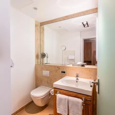 Herzogshof - Boutique-hotel Am Dom Otel Regensburg