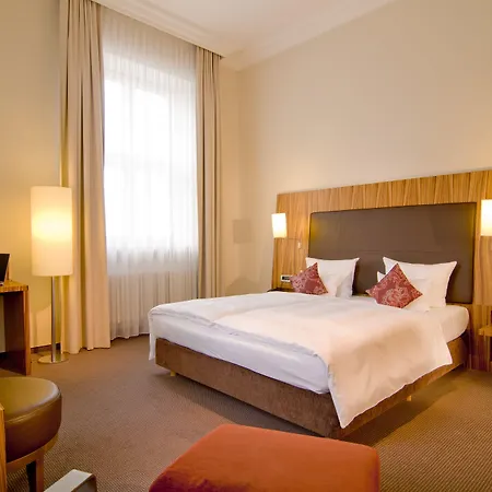 فندق Herzogshof - Boutique-hotel Am Dom 4*