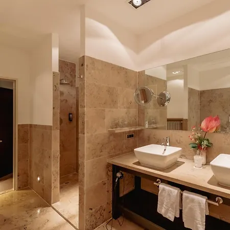 Herzogshof - Boutique-hotel Am Dom 4*