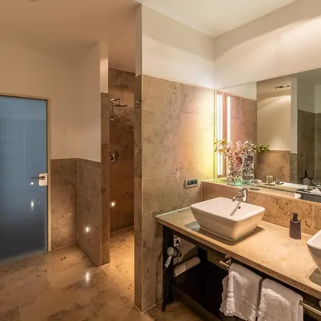 فندق Herzogshof - Boutique-hotel Am Dom