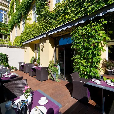 Herzogshof - Boutique-hotel Am Dom Otel Regensburg
